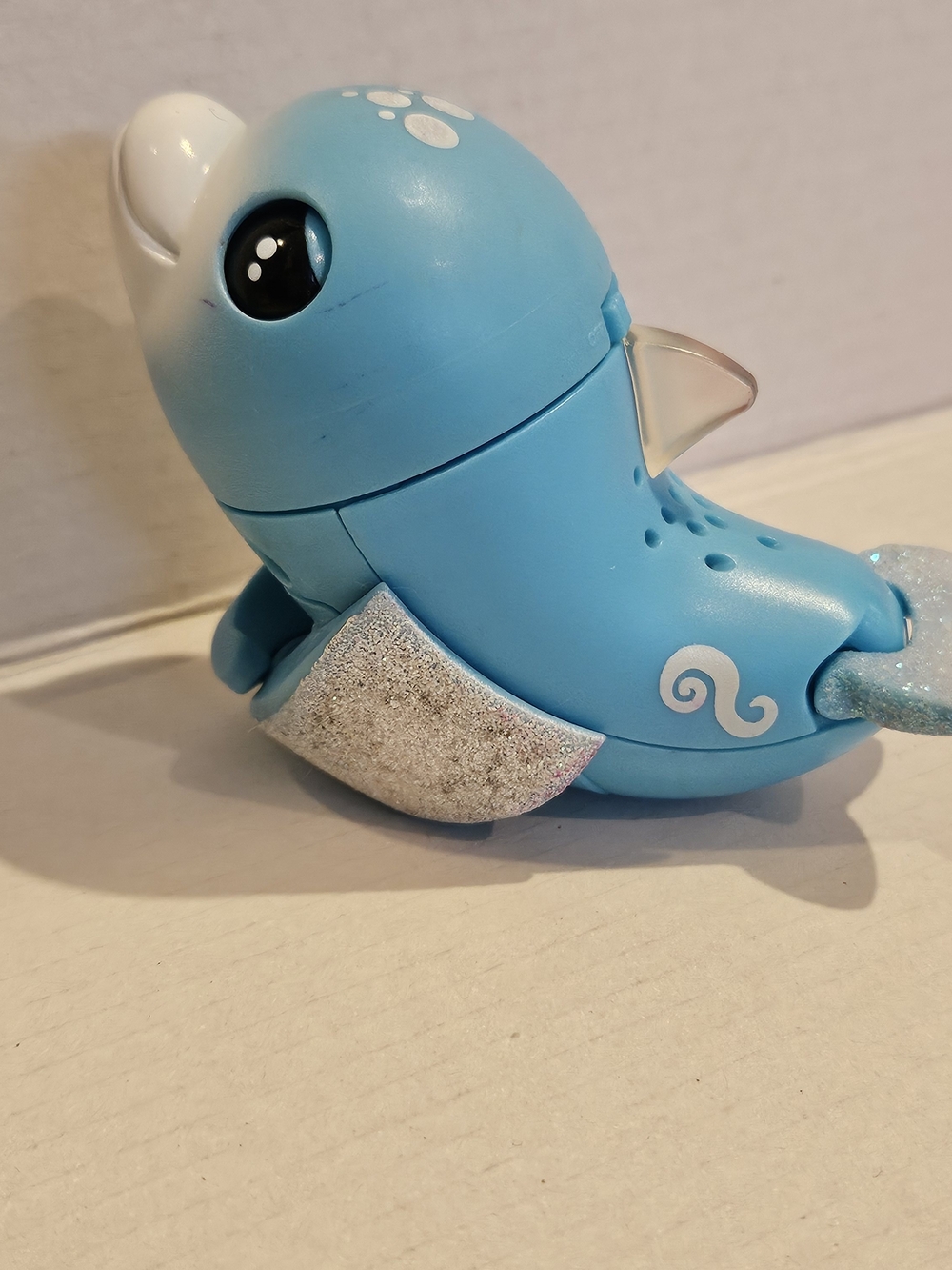 WowWee Fingerlings Baby Light-Up Dolphin - Blues (Blue) Interactive Toy